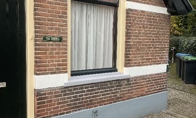 Voegwerk en kozijnen