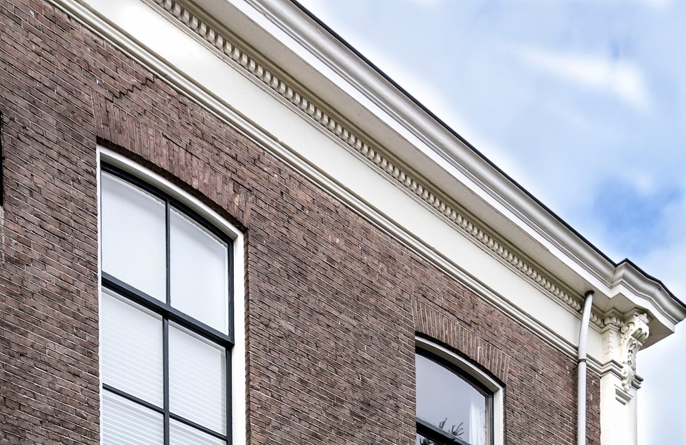 Linker zijgevel met ingang 2016