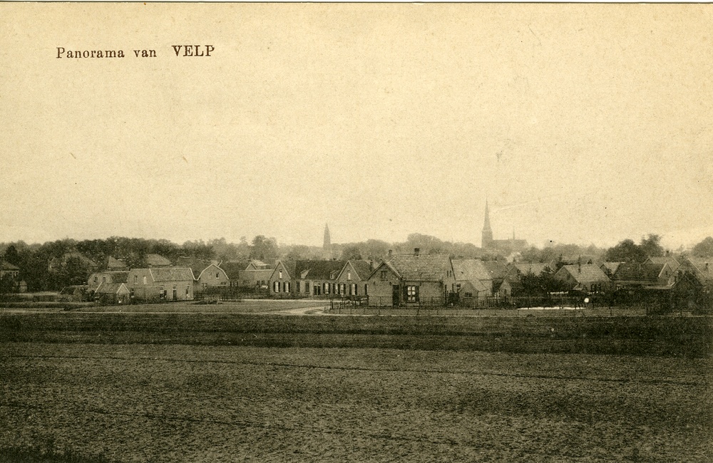 Hertogstraat aan de rand van het dorp