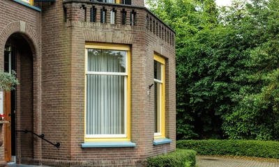 Deel voorgevel villa