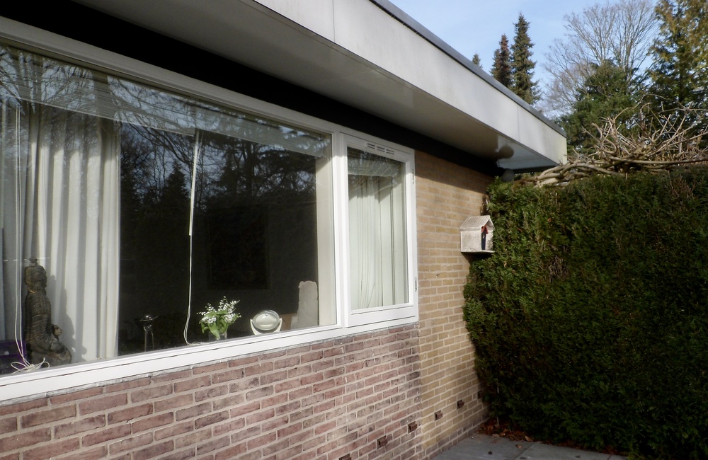 Terras noordoostzijde nr. 27