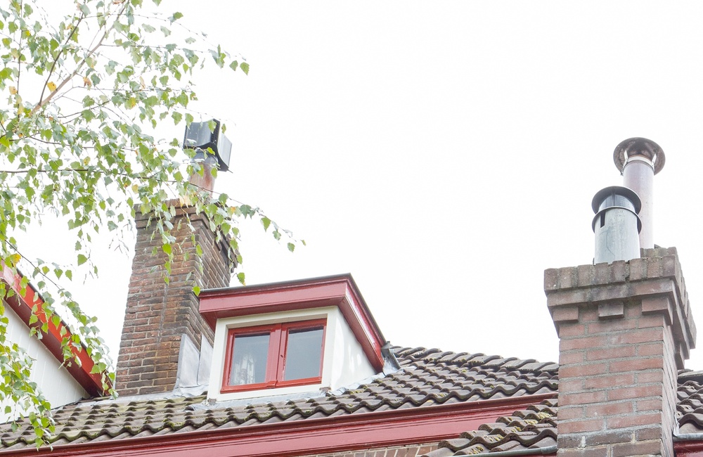 Detail dak en schoorstenen 2016