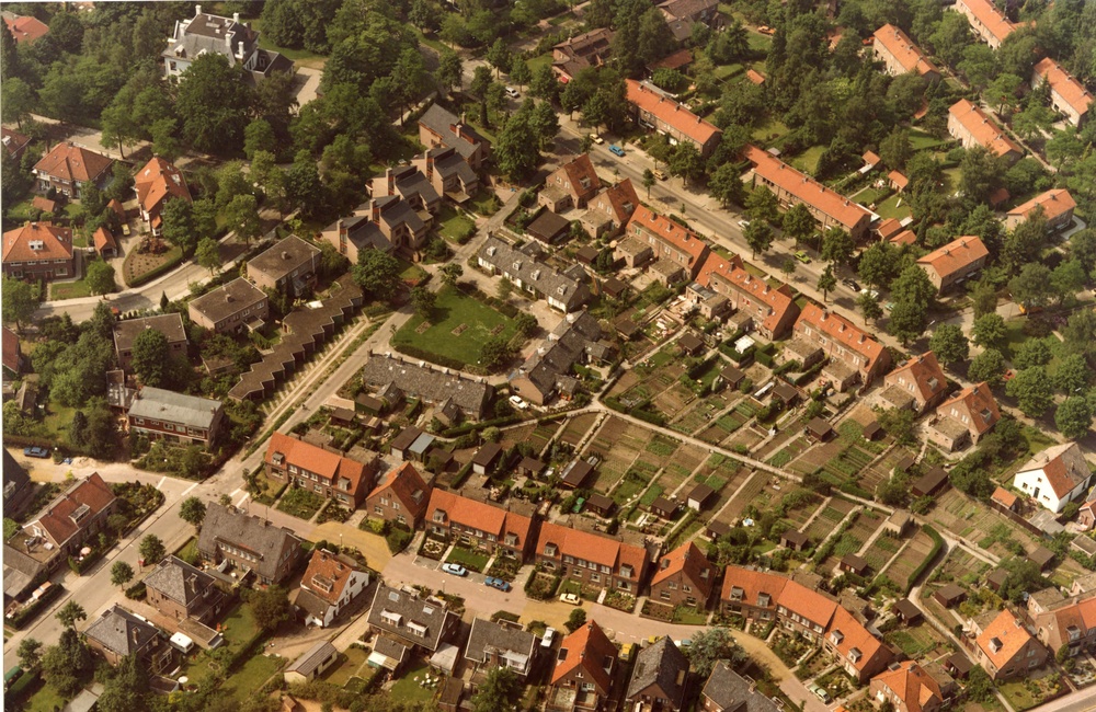Luchtfoto Bergweg en van Pallandtstraat