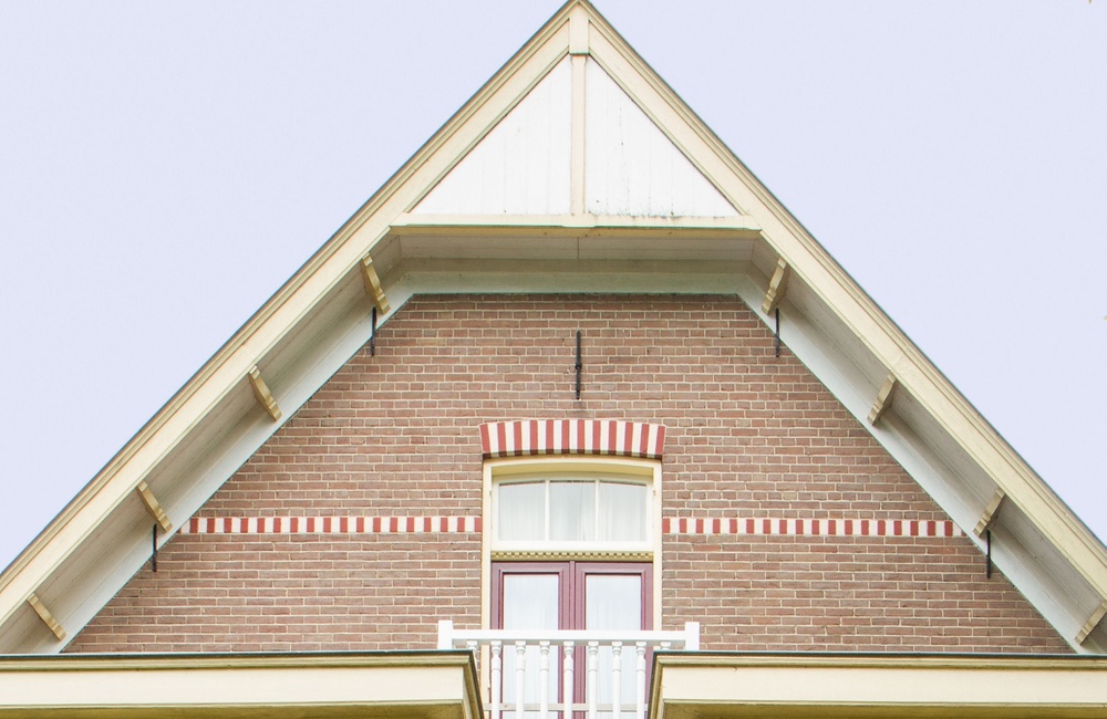 Detail voorgevel met voordeur - 2016