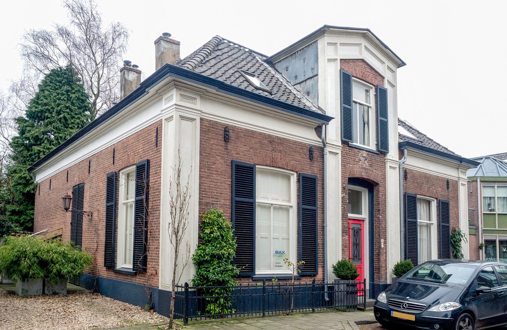Voor- en linkerzijgevel – 2017