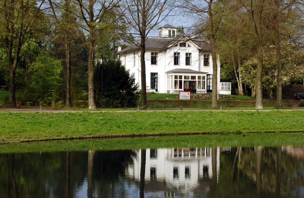 Rozenheuvel 2004
