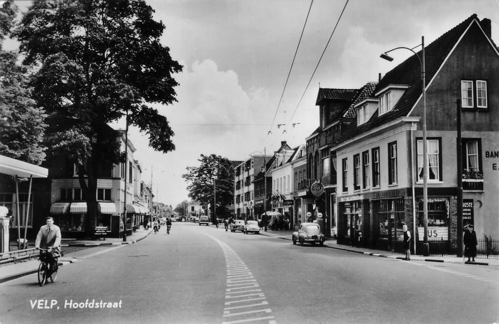 Hoofdstraat westzijde rond 1970