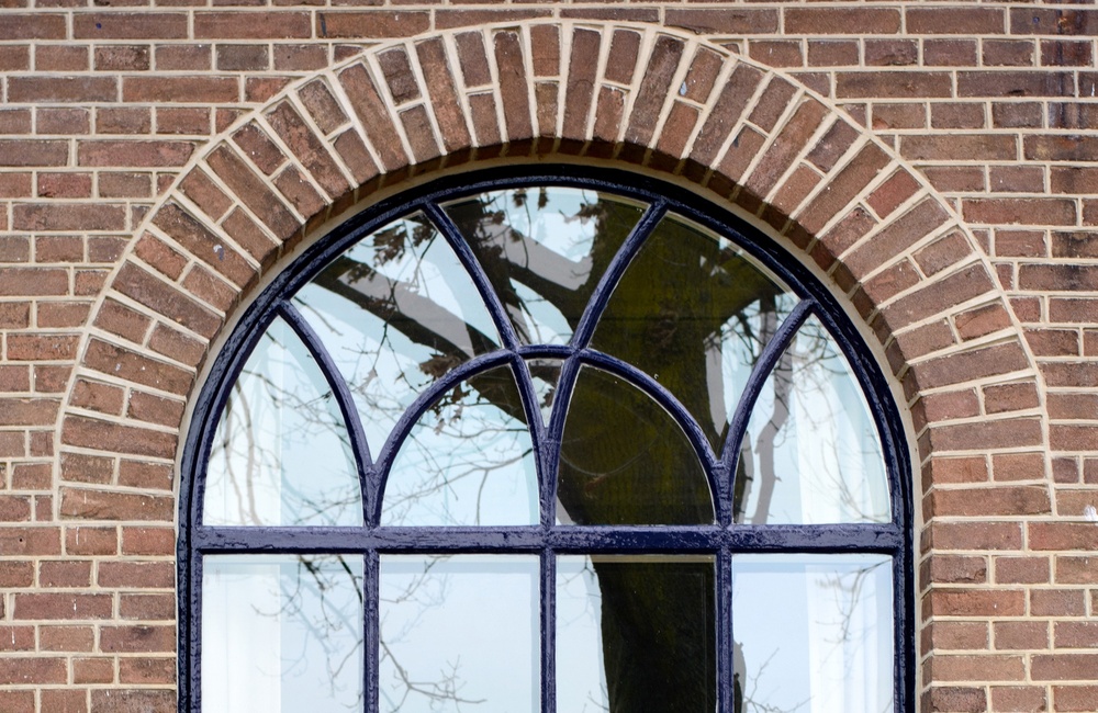 Detail boograam met tekst Synagoge - 2016