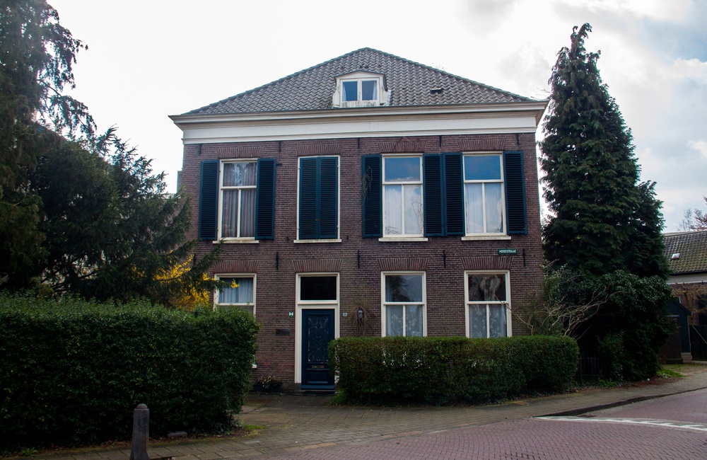 Voorgevel voormalige Apotheek - 2016