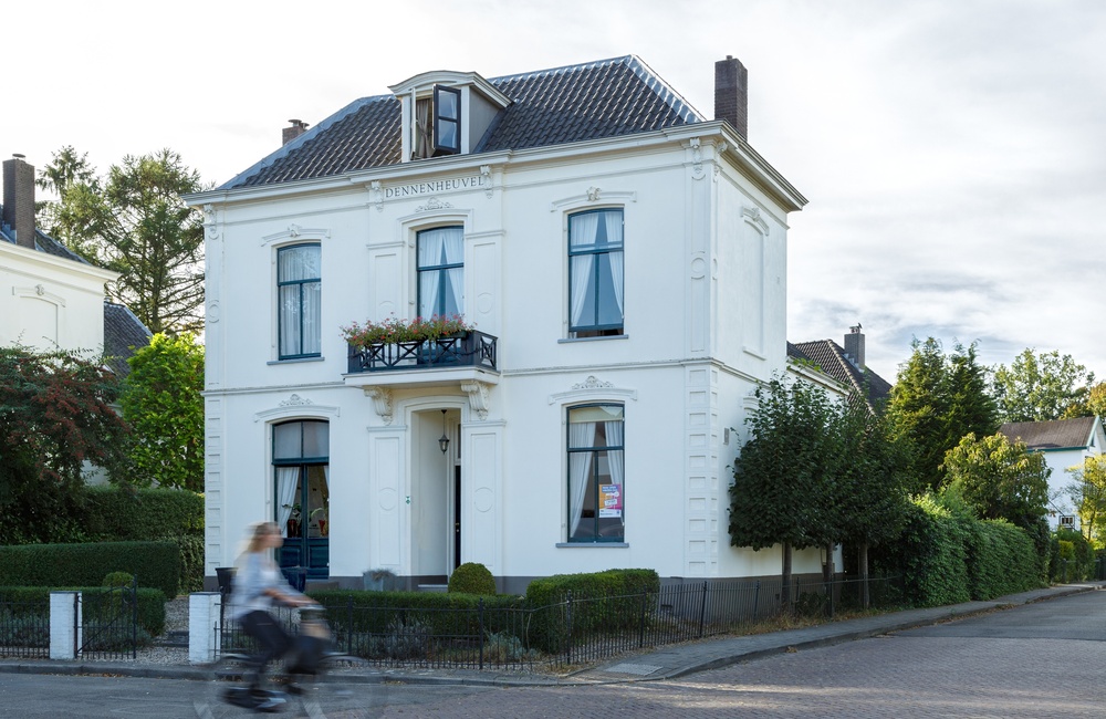 Voorgevel en rechterzijgevel - 2016