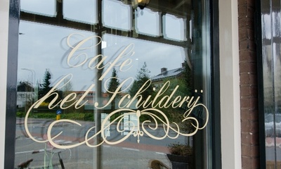Detail voorgevel eetcafe