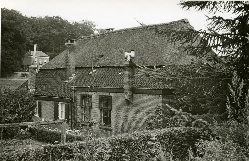 Achterkant van de bakkerij ca 1930