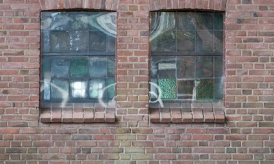 Deel gevel kerk