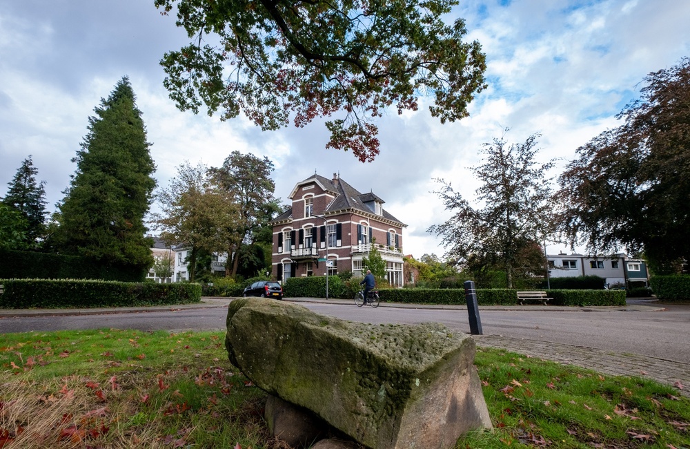 Vanaf de straat gezien