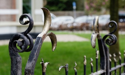 Detail hekwerk villa