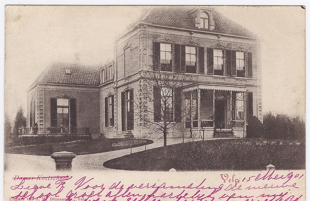 Kostschool voor Jongedames - 1890