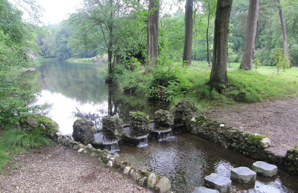Een van de waterwerken: stapstenen - 2014
