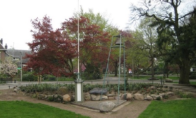 Herdenkingsmonument 1940-1945 Vijverlaan Velp