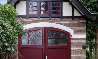 Voormalig koetshuis
