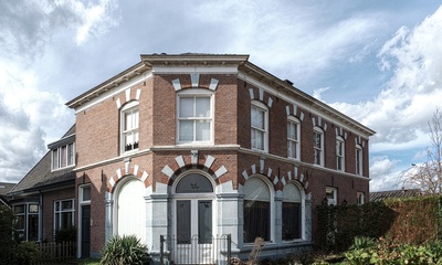 Voormalig winkel/woonhuis