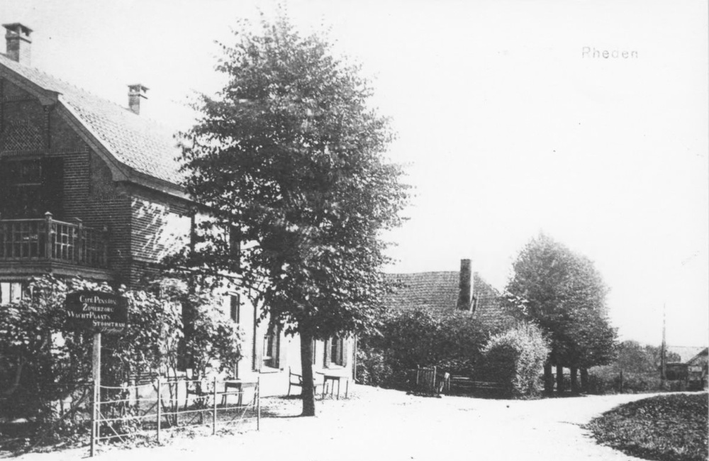 Café Pension Zomerzorg (later halte Strijland) - 1900/1920