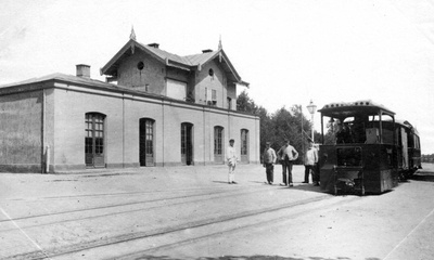 Stationsgebouw