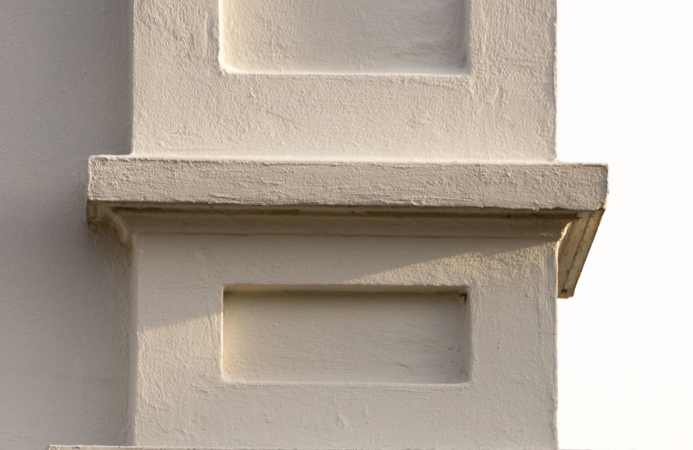 Pilaster met geblokte motieven 2016