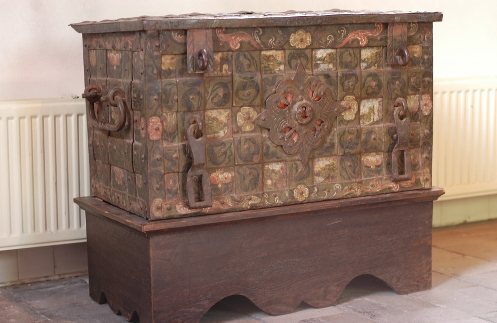 Geldkist in de Petruskerk