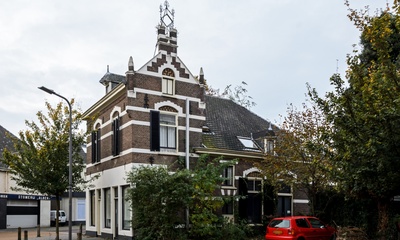 Winkel-woonhuis Emmastraat 34