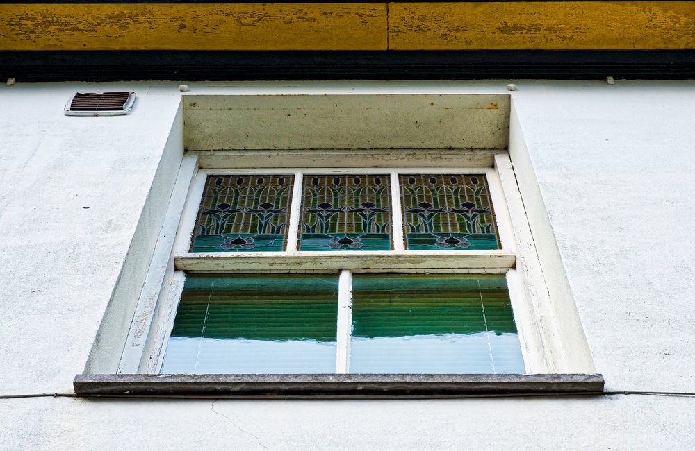 Glas-in-loodraam met Jugendstil/ArtNouveau decoratie - 2016