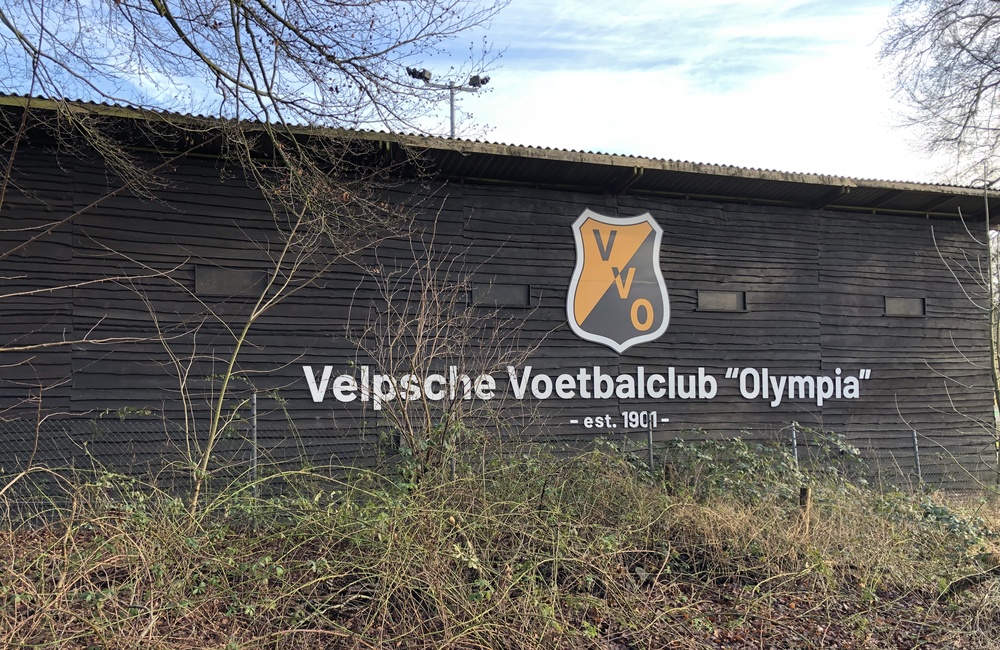 Tribune op het sportpark 2025