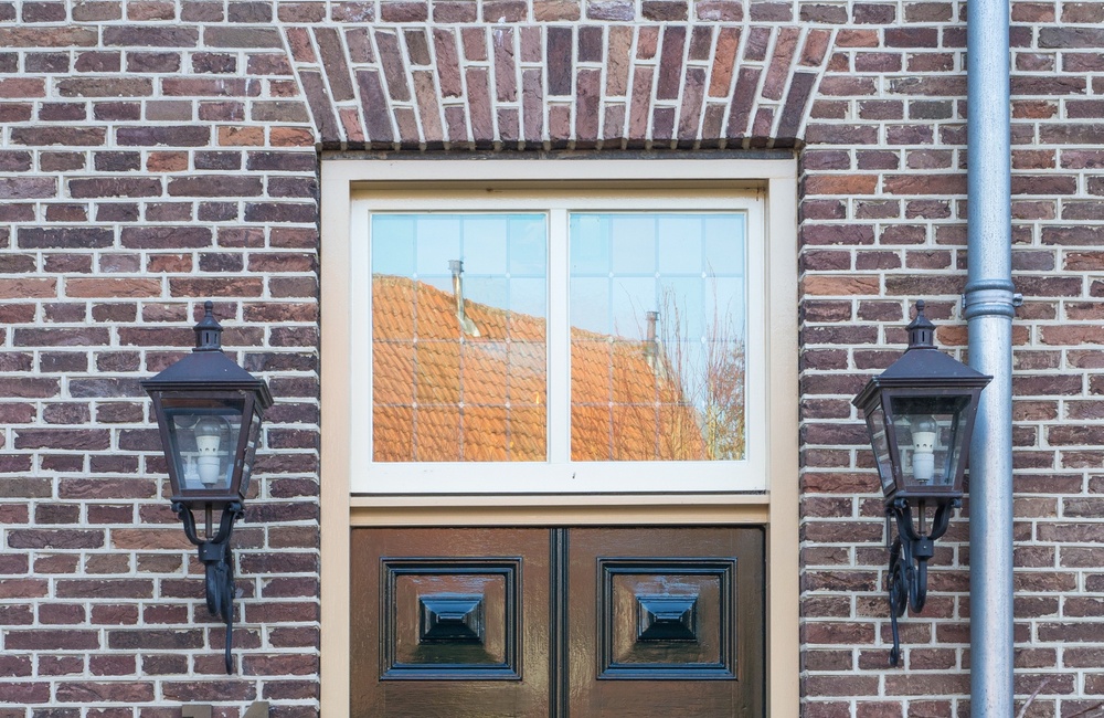Paneelduer met gietijzeren roosters - 2017