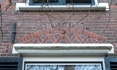 Detail vensters beneden