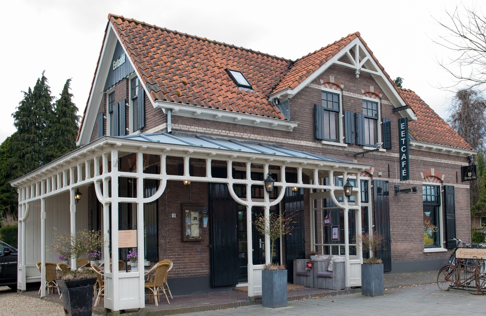 Voorzijde Café het Schilderij - 2016