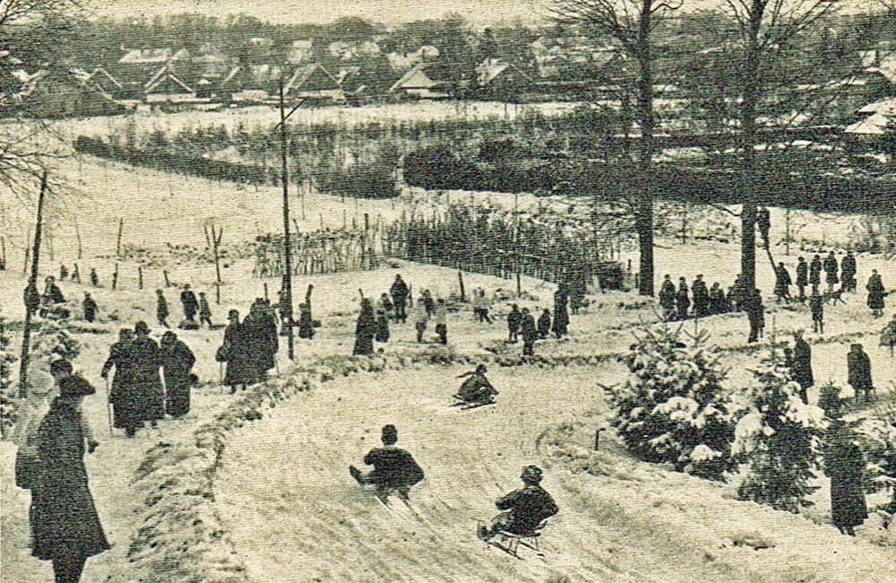 Wintersport op de rodelbaan 1927