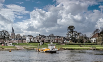Veerstoep Dieren