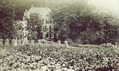 Tuin bij Herenkerk