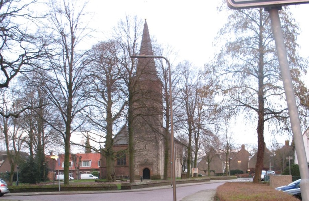 Kerkstraat met Oude Jan