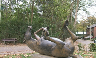 Kunstwerk Rollend paard
