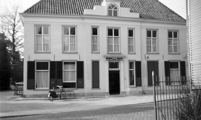 Herenhuis (politieburo)