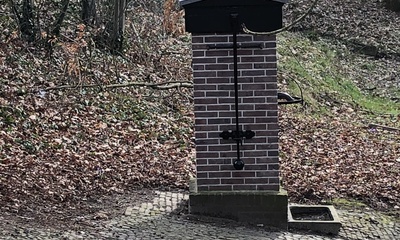 Waterpomp bij Rosendaalselaan 3