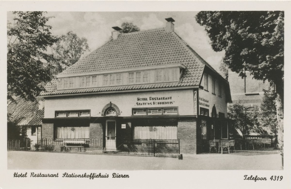Hotel-CafÚ-Restaurant Het Stationskoffiehuis - 1950