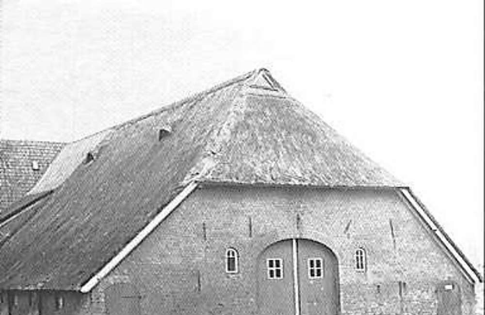 Veluwezoom/ Boerderijen: zij- en achtergevel (1964)