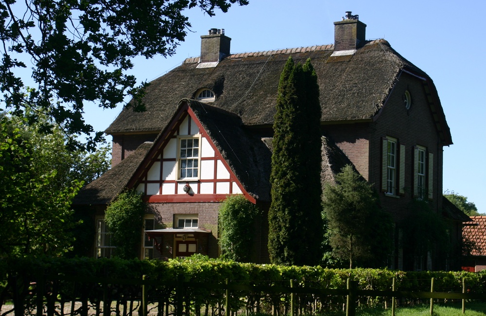 Smidsallee 18 - de steeg (2011)