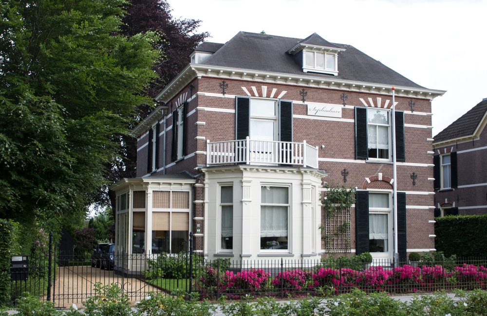 Voorgevel en linker zijgevel - 2016