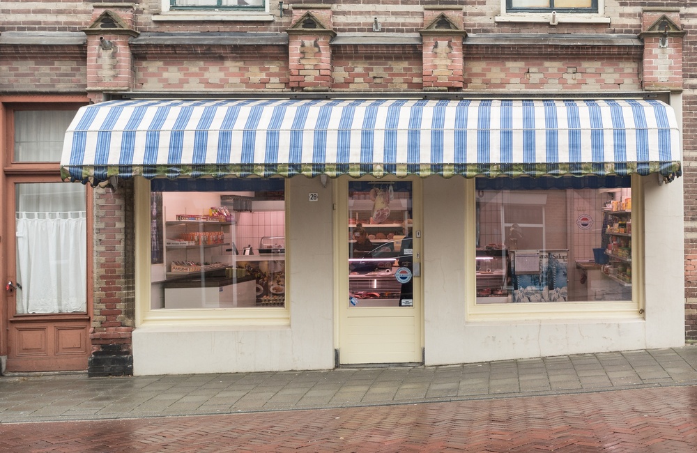 Voorgevel winkel 2016