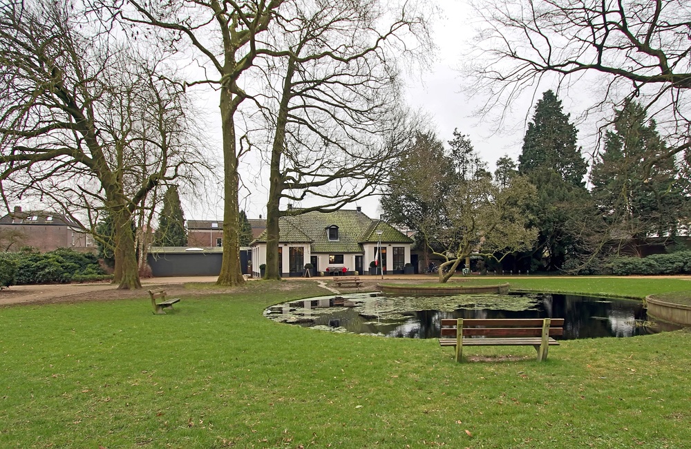 Oranjerie in het Carolinapark - 2016