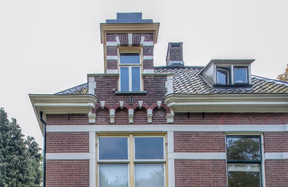 Fries van vier bogen en serre - 2016