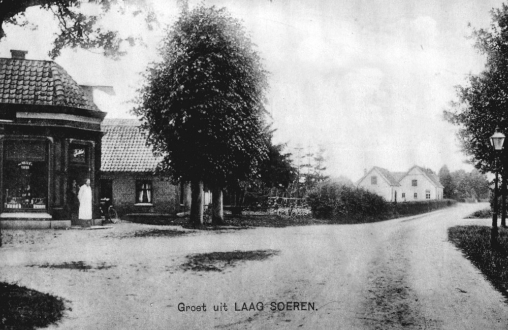 Dorpsgezicht vanaf de Toko ca 1900