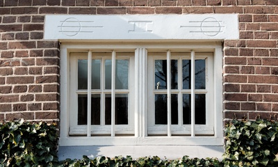 Detail zijgevel links